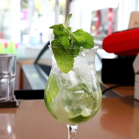 酒店 Moderno 利多迪迪耶索洛