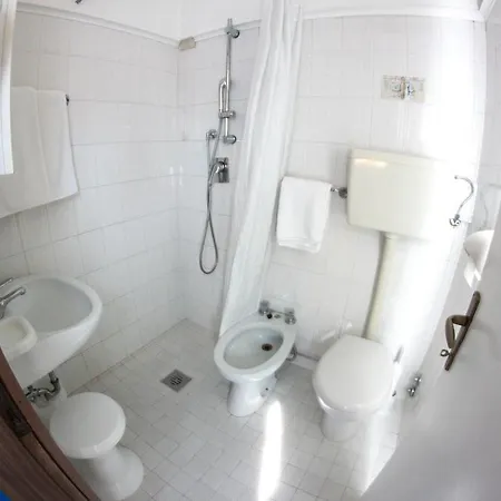 Moderno Hotel