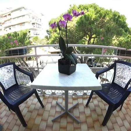 Moderno Hotel
