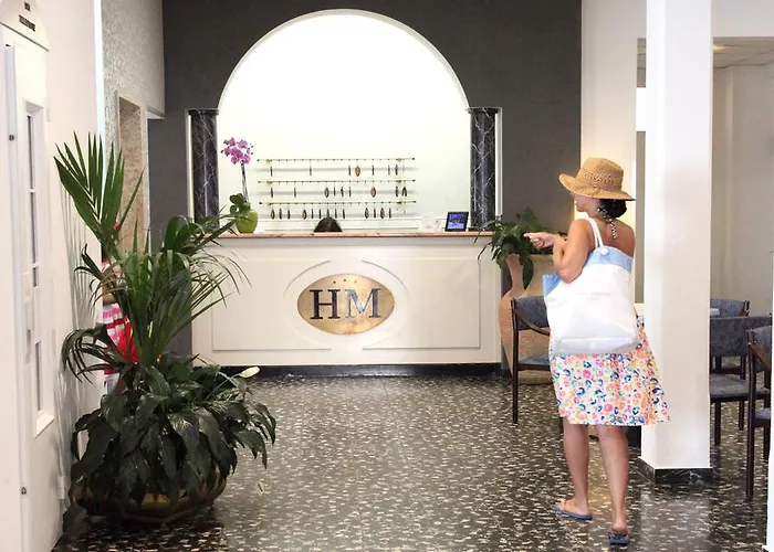 酒店 Moderno 利多迪迪耶索洛