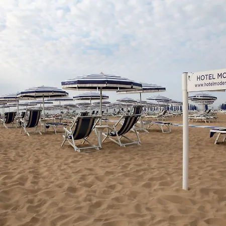 Hotel Moderno 3*